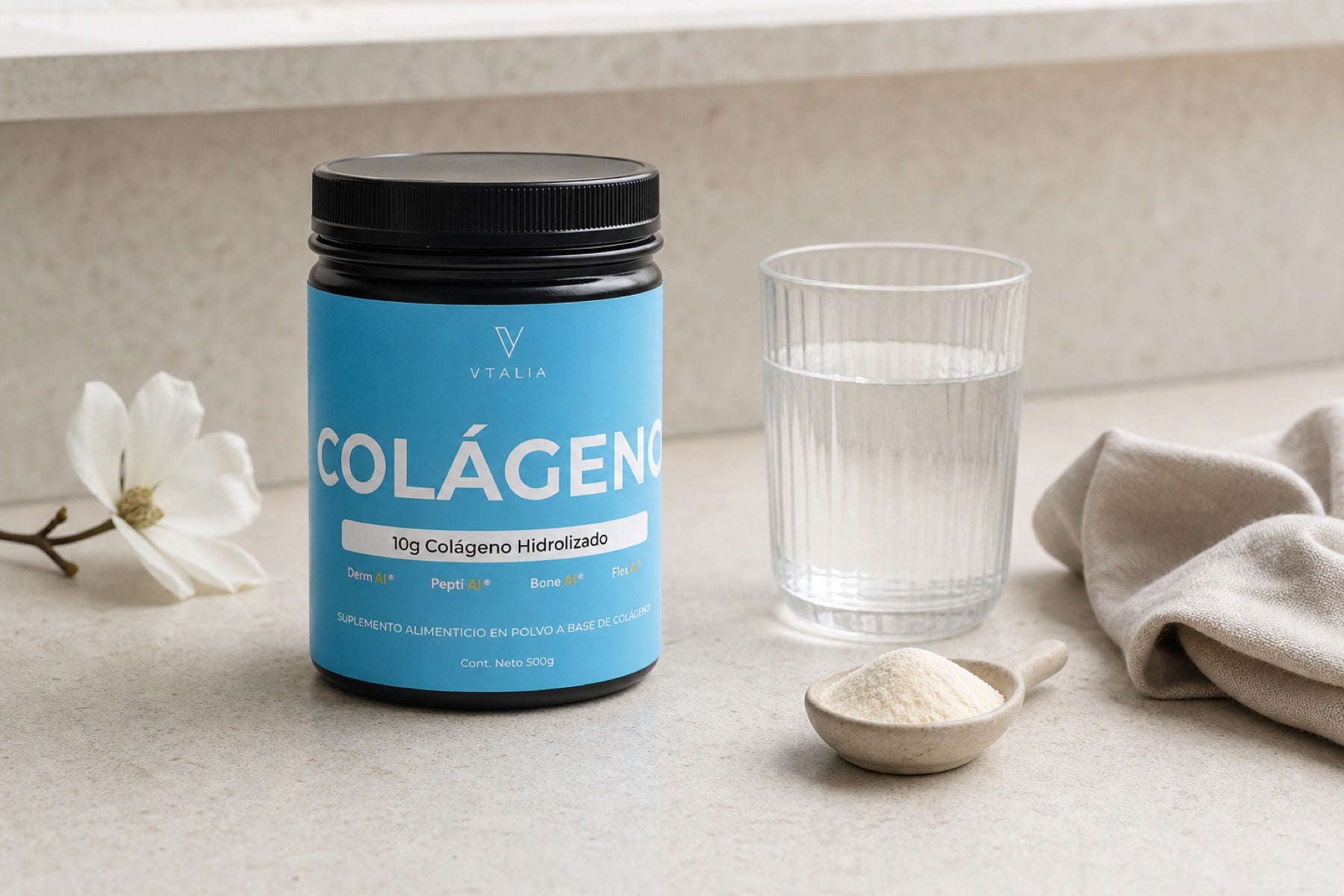 Colágeno VTALIA con agua y una porción de colágeno en polvo